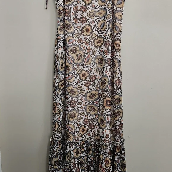 Guess Cream and Brown Tiered Patchwork Poisies Floral Boho Maxi Dress XS - Picture 7 of 10